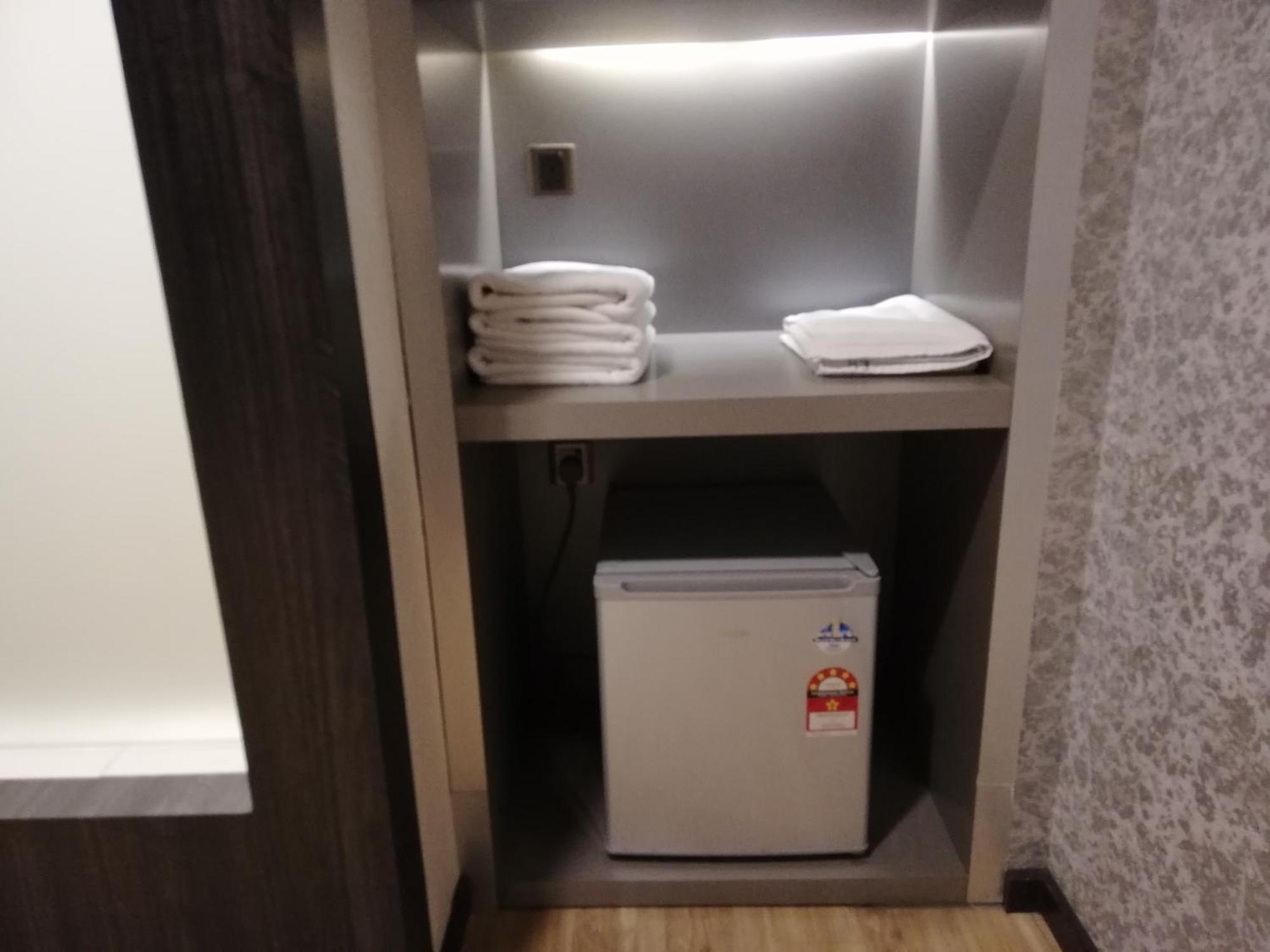 קוטה קינבלו Ease Hotel מראה חיצוני תמונה