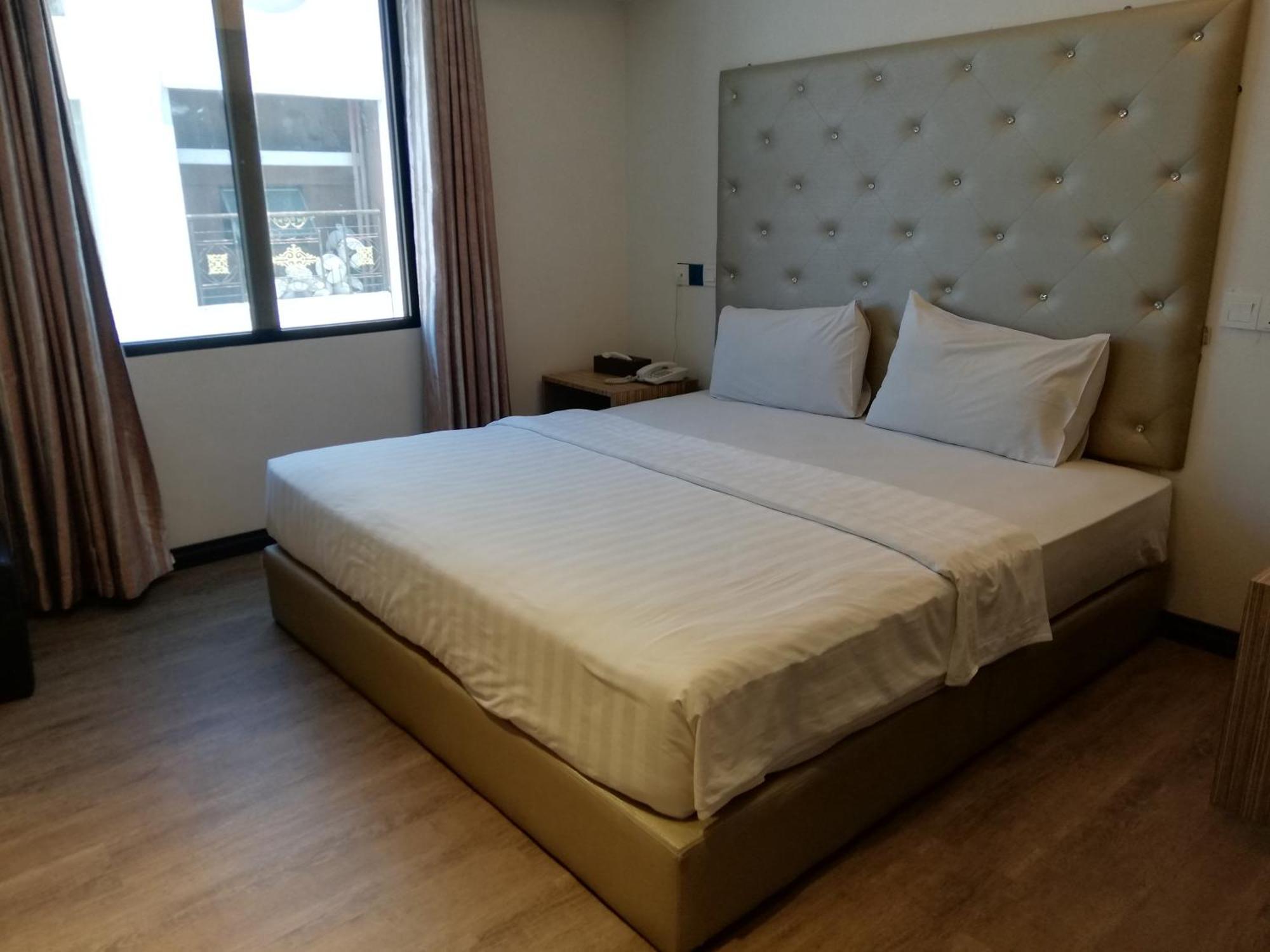 קוטה קינבלו Ease Hotel מראה חיצוני תמונה