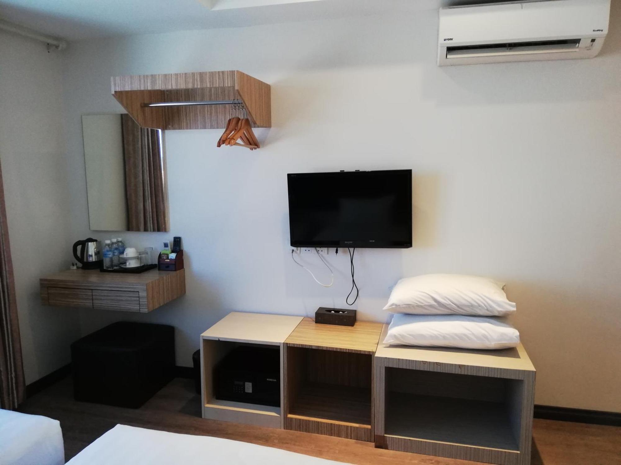 קוטה קינבלו Ease Hotel מראה חיצוני תמונה