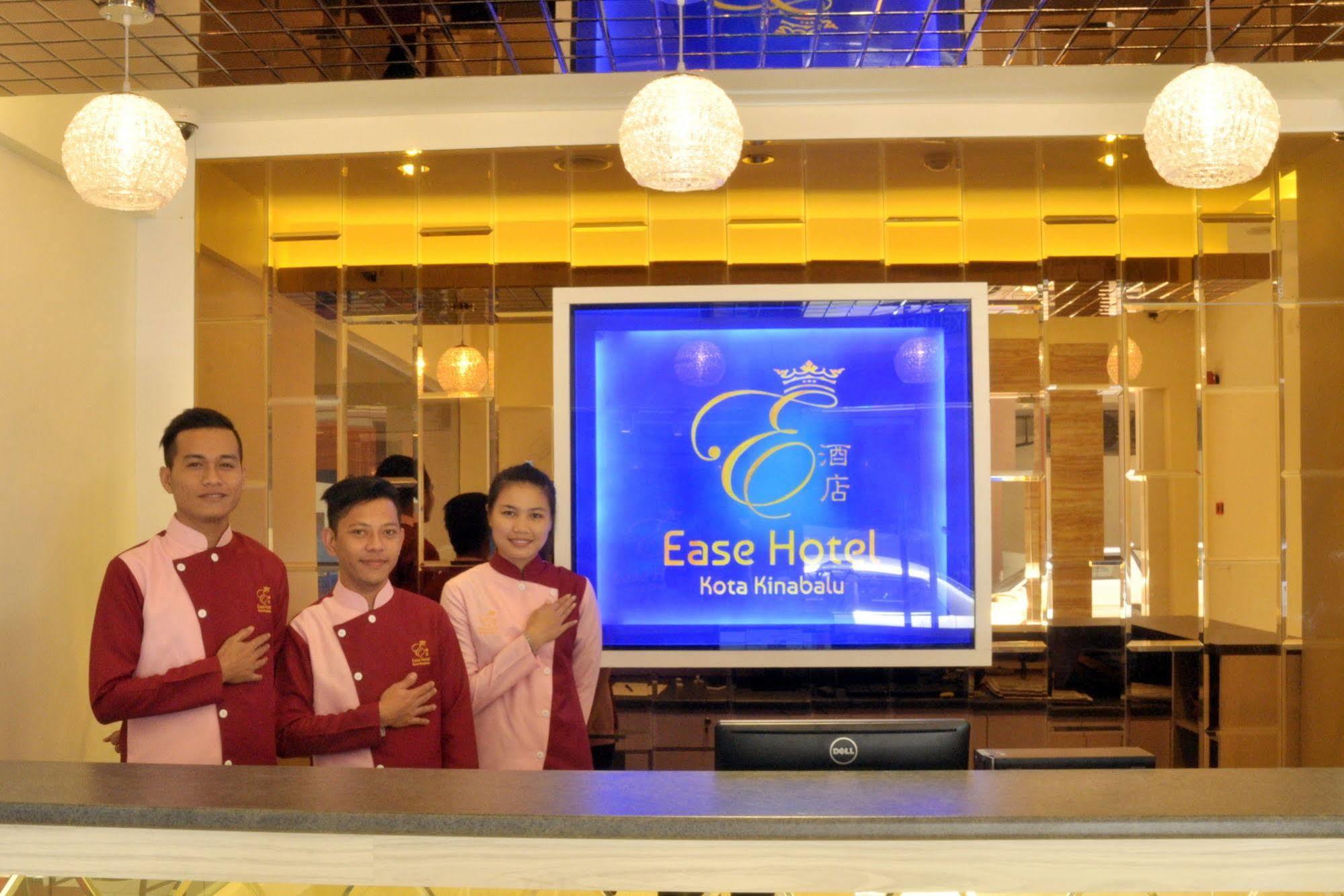 קוטה קינבלו Ease Hotel מראה חיצוני תמונה